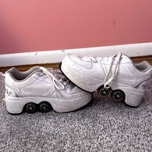 Skate shoes